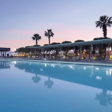 Nirvana Cosmopolitan 5*