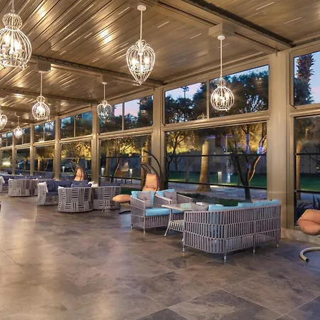 Nirvana Cosmopolitan Resort 5*
